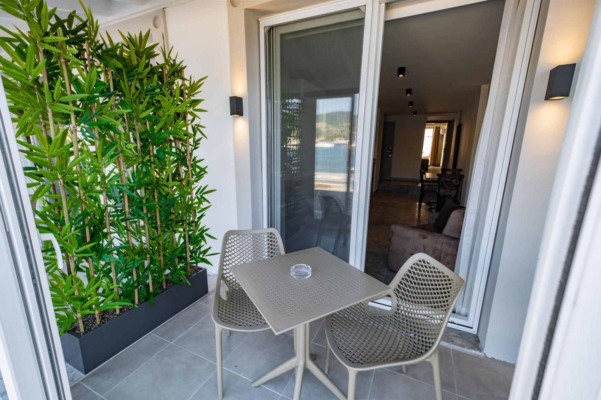 Bd Suites Foça Ngoại thất bức ảnh
