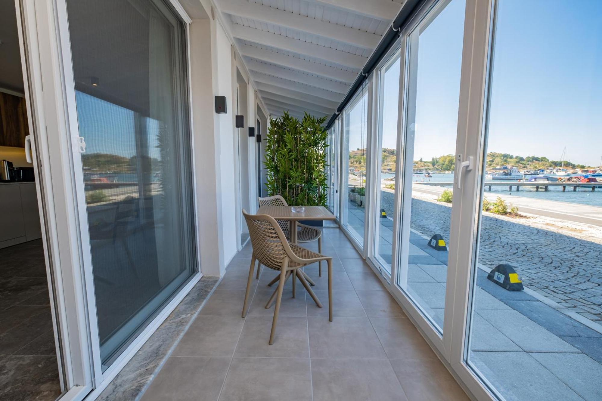Bd Suites Foça Ngoại thất bức ảnh